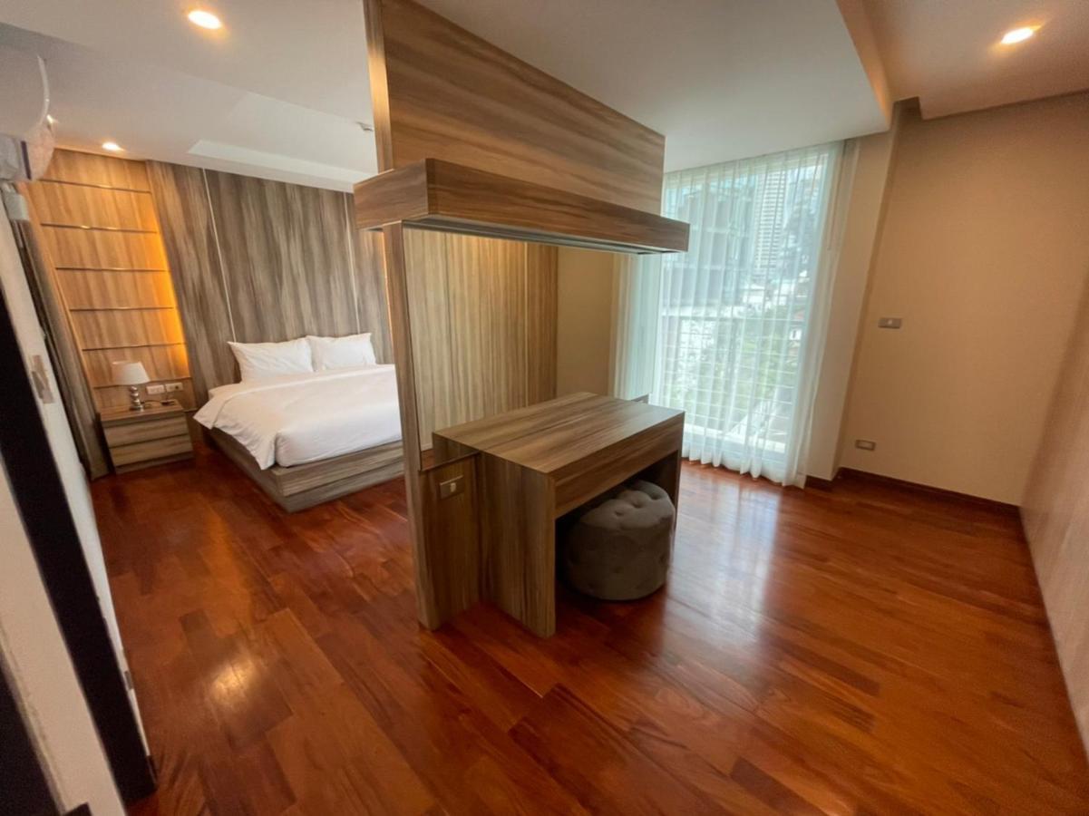 Vivi Avenue Thonglor Apartment Bangkok Exterior photo